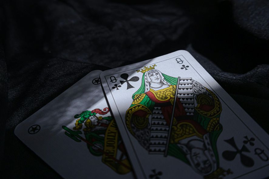 L'Histoire Fascinante des Casinos en Ligne : Des Débuts Pionniers à l'Ère Numérique